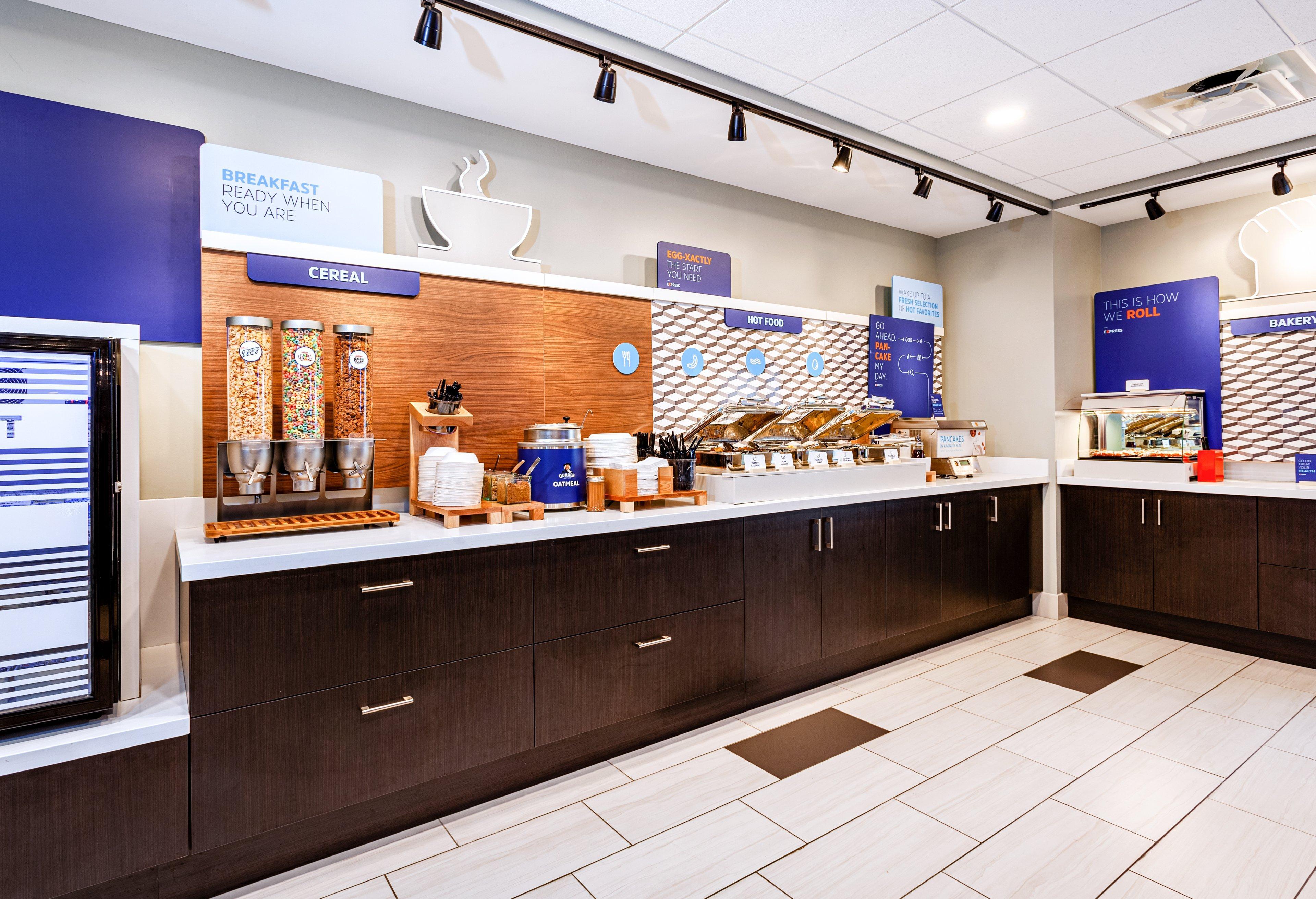 Holiday Inn Express Tampa-Brandon By Ihg Bagian luar foto