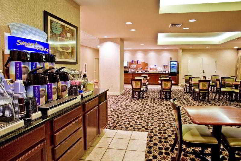 Holiday Inn Express Tampa-Brandon By Ihg Bagian luar foto